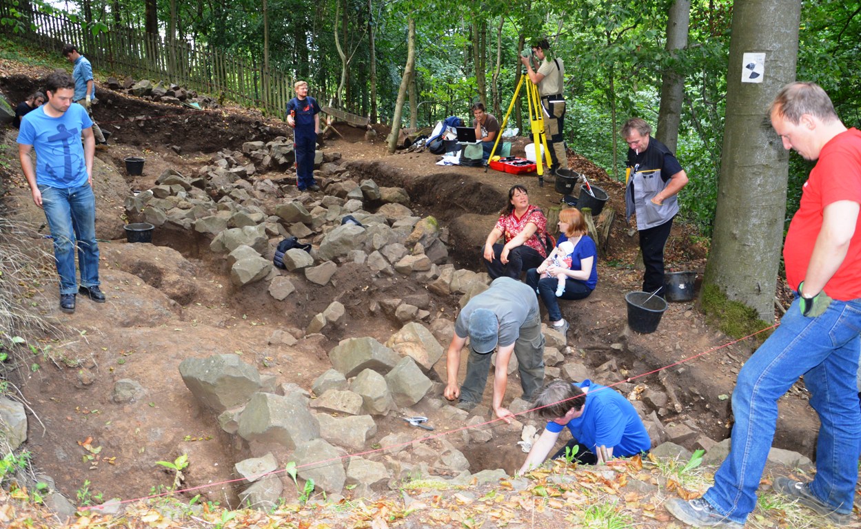 Ausgrabungen Rauher Kulm 2015