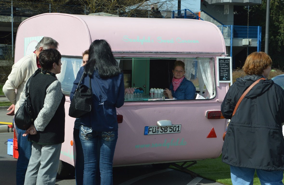 Food-Truck-Roundup 2016