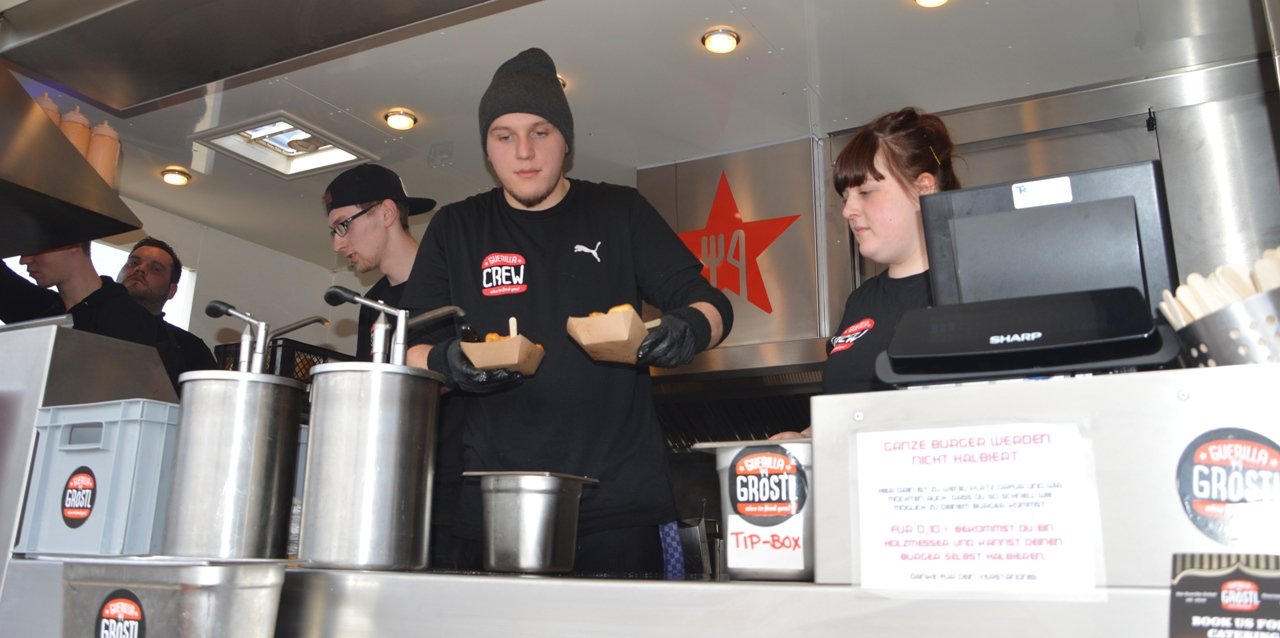 Food-Truck-Roundup 2016