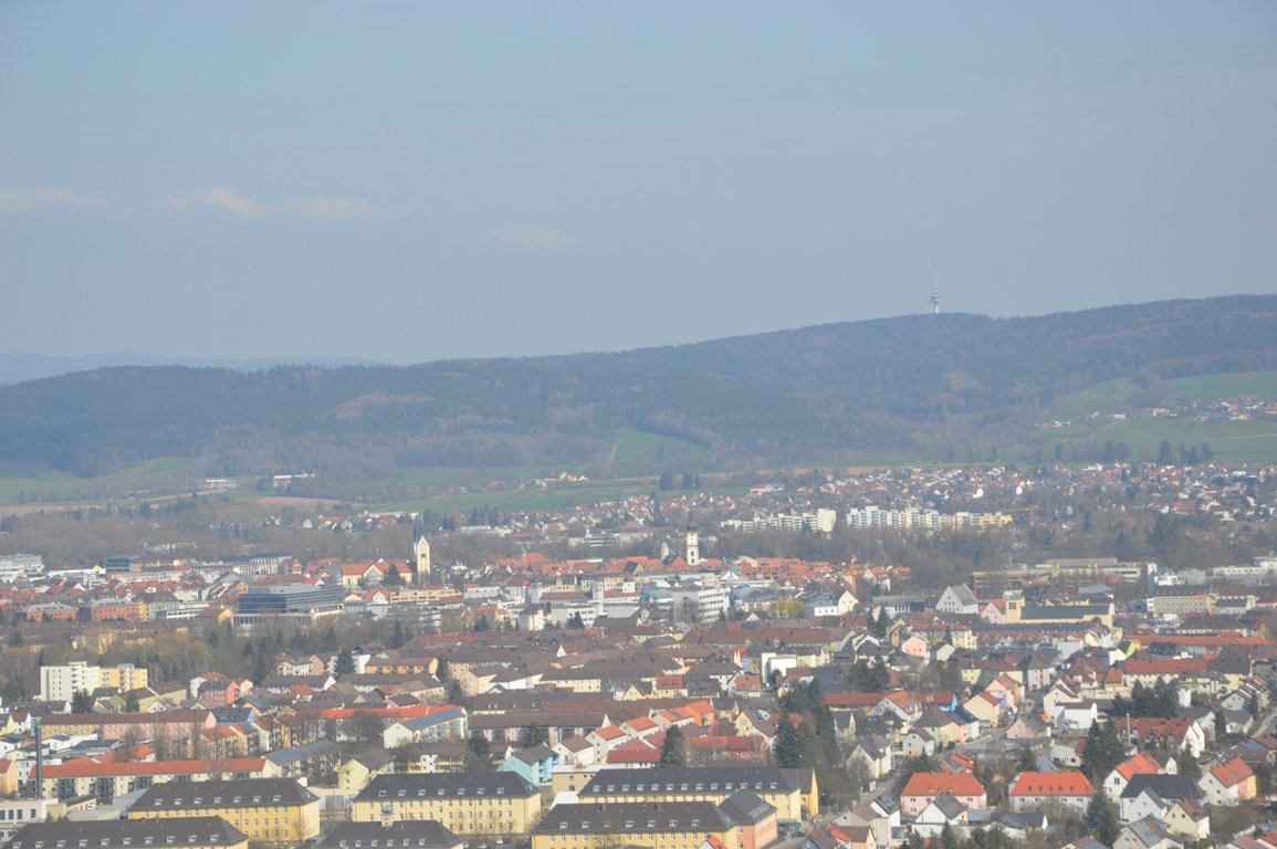 Weiden von oben Christoph 80 Hubschrauber Rettungsdienst