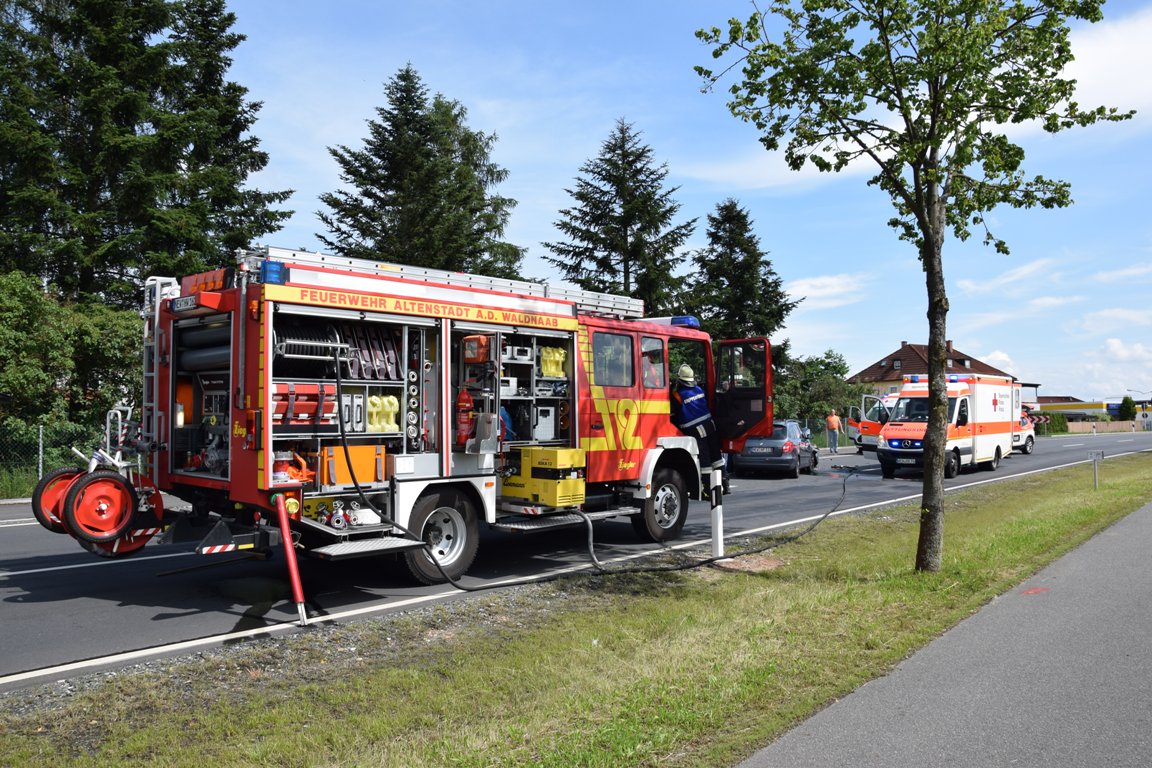 DSC_00Unfall B22 Jet-Tankstelle30