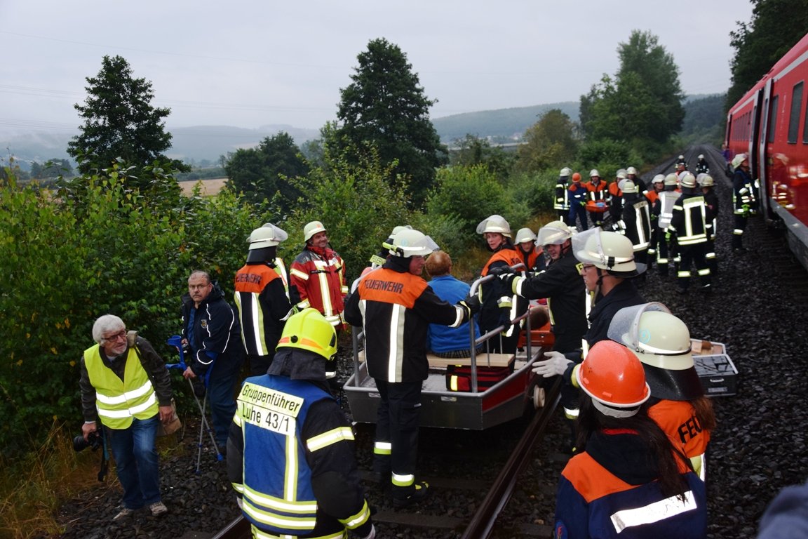Übung Zugunglück Feuerwehr Oberwildenau