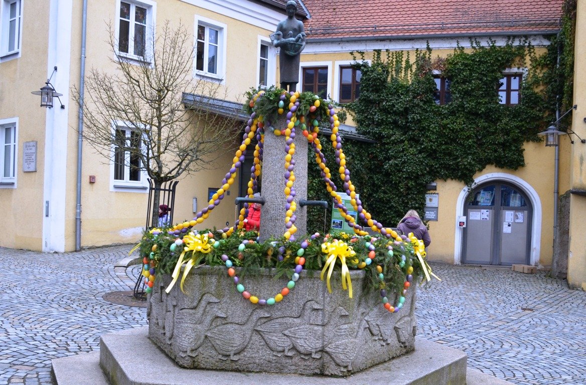 Osterbrunnen Luhe Eltern-Kind Gruppe