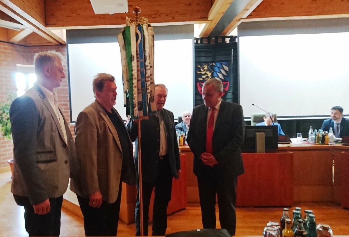 Stadtratssitzung OWV Wimpel