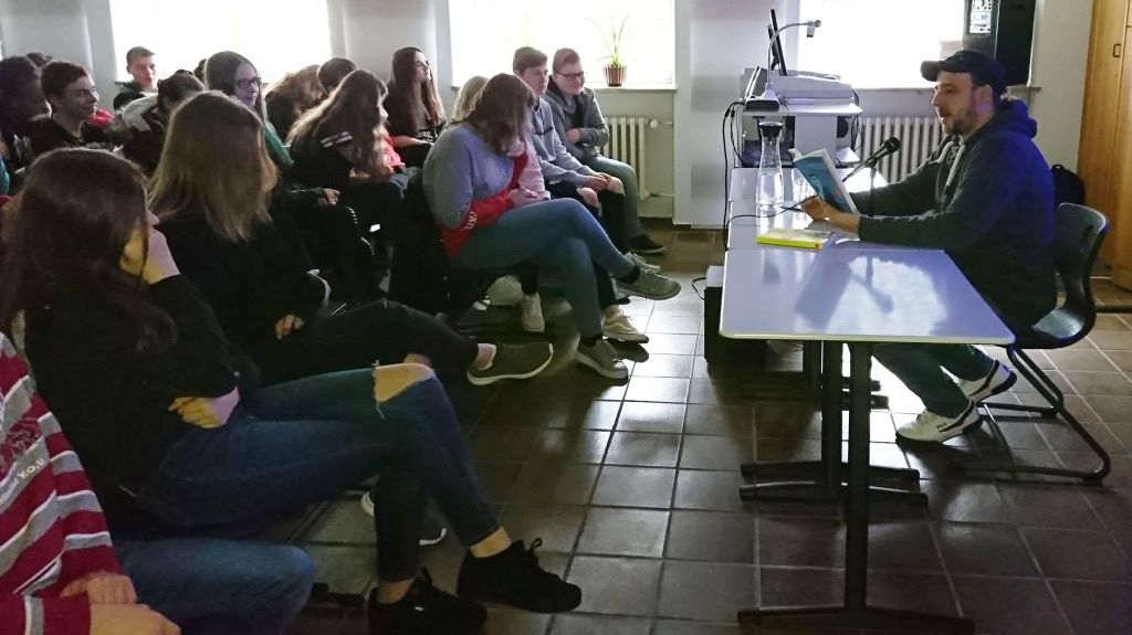 Willy Nachdenklich Lesung Gustl Lang Schule Wieden BSZ II