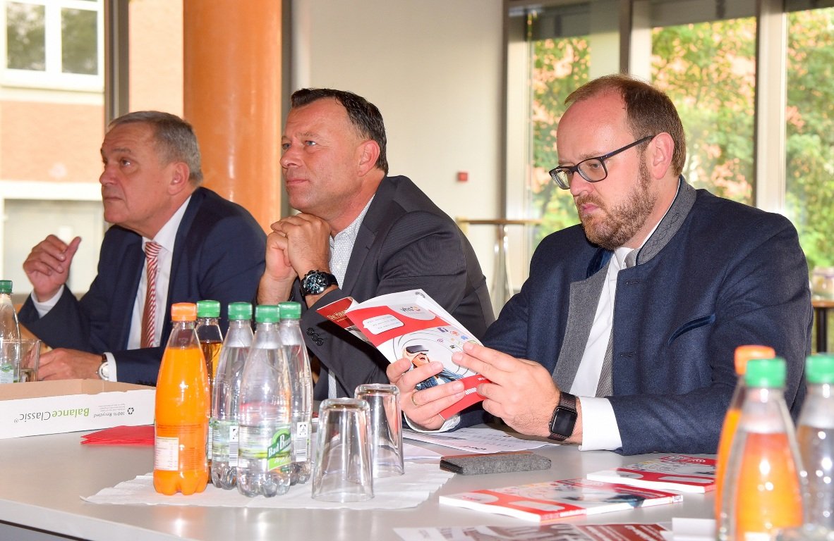 Neues Programm VHS Weiden Neustadt