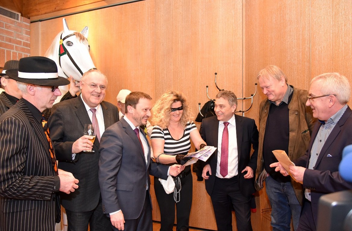Detag-Schimmel im Rathaus Weiden