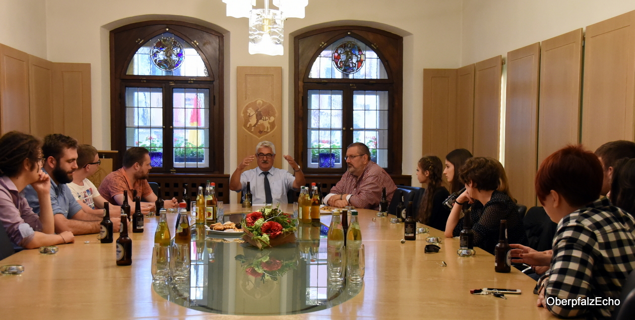 Wider dem Nationalismus: Operation Friendship in Neustadt