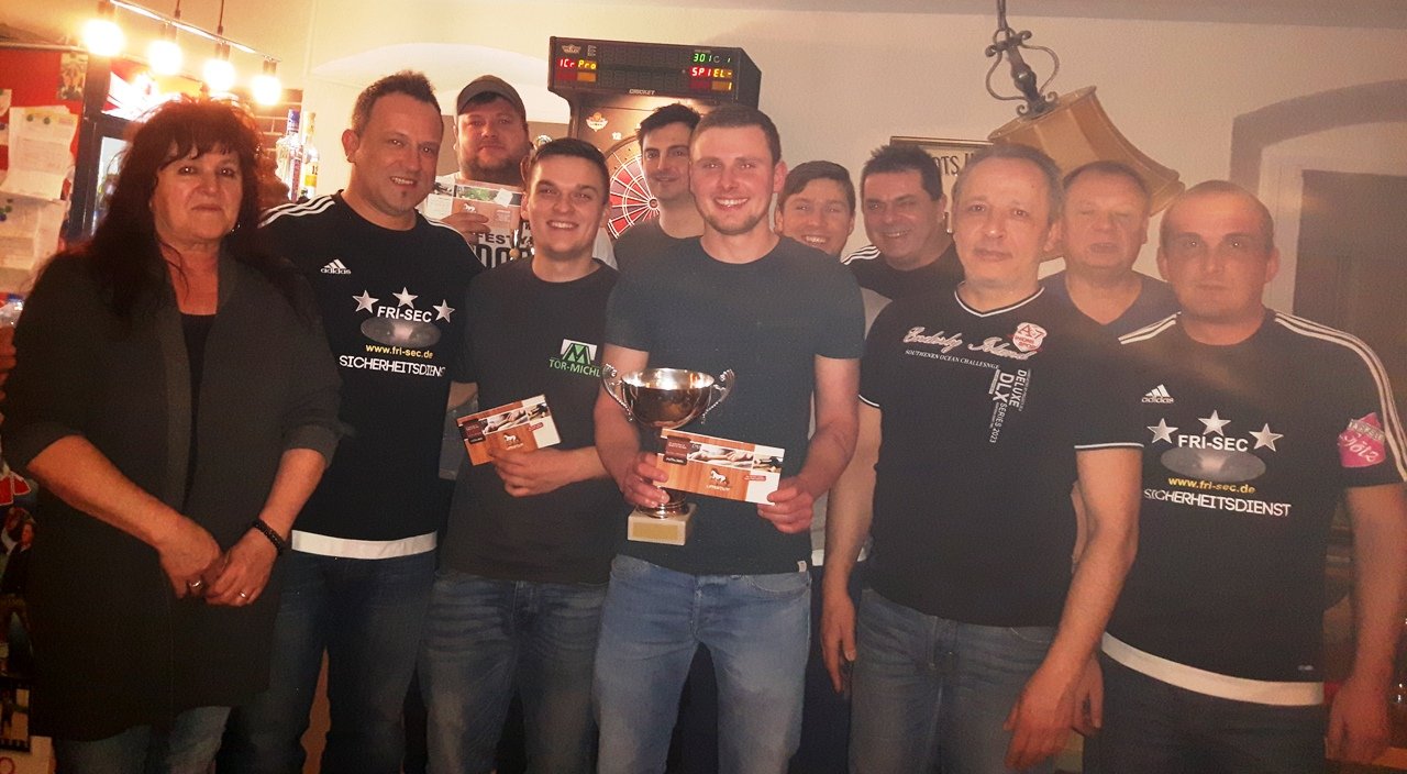 Wurz krönt neuen Dart-Champion