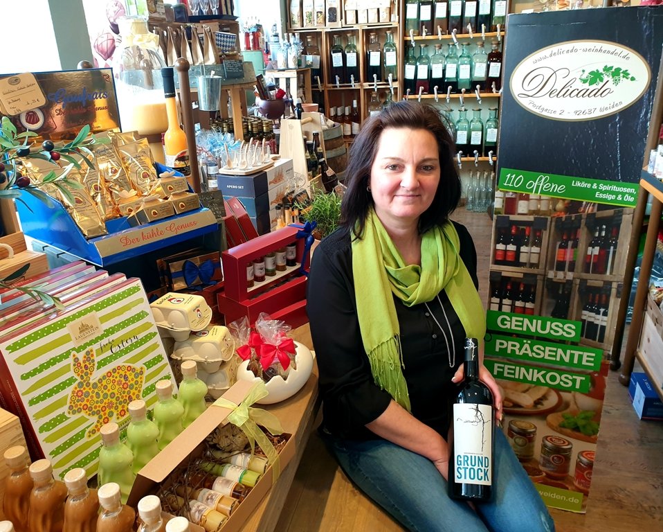 Delicado Weinhandel Feinkost Weiden Ostern Angebote Lieferservice Likör Whiskey Kerstin Schug Bilder (1)