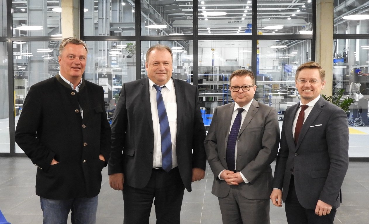 Denkwelt ÜBZO Weiherhammer Industrie 4.0 Christian Engel Walter Nussl Prof. Dr. Erich Bauer Tobias Reiß