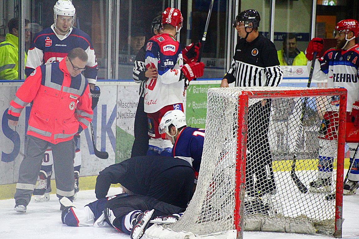 Derby Eishockey Selber Wölfe 1. EV Weiden Blue Devils (4)