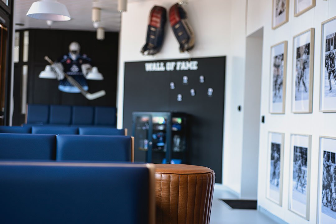 Burger und Spareribs: Ziegler eröffnet "Devils Diner" zur Unterstützung des regionalen Eishockeys