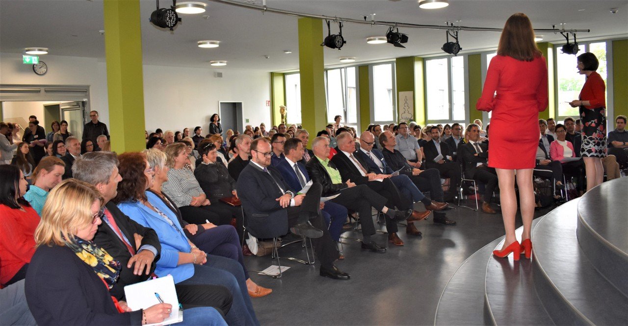 Digitalisierung Schule Digitaler Schulentwicklungstag Grund- und Mittelschule Grafenwöhr 3