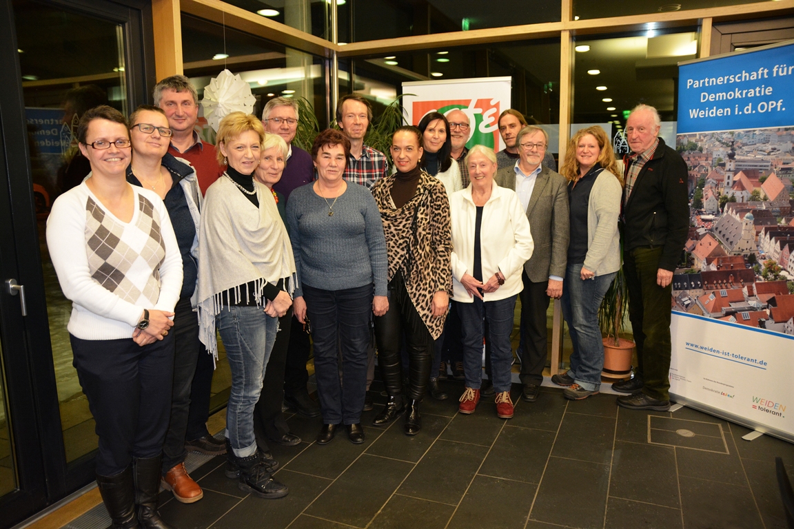 Dl_begleitausschuss, Demokratie leben