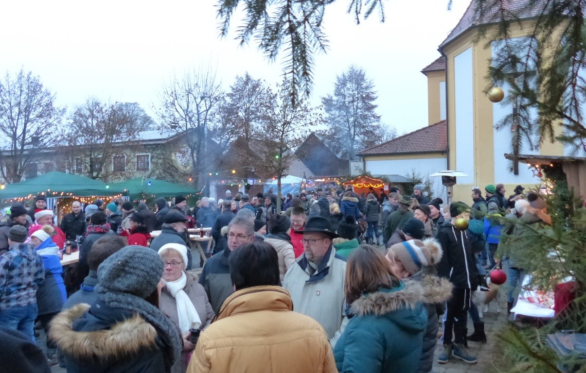 Dorfweihnacht Neudorf
