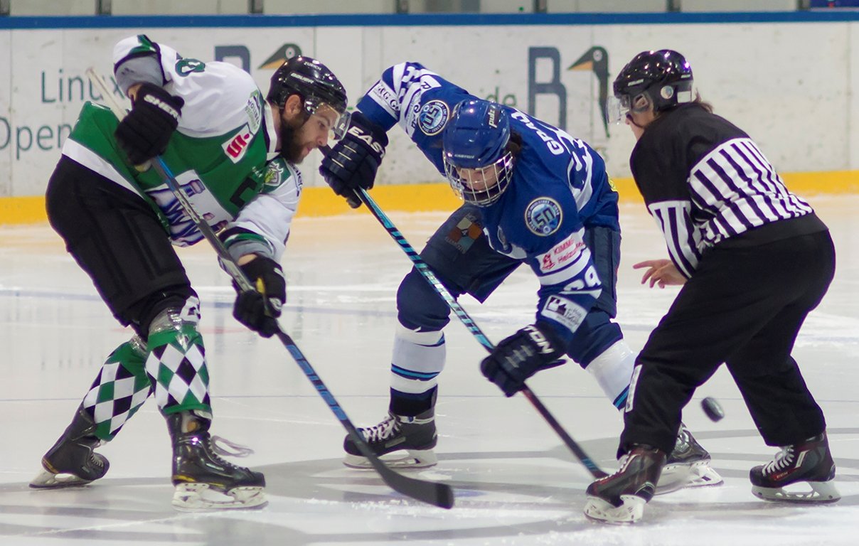 ERC Ingolstadt vs EHC Mitterteich Eishockey Sport Mitterteich Eishockeyclub Patrick Pfänder