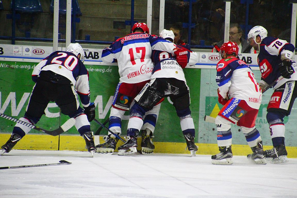 EV Weiden Blue Devils Weiden Eishockey Derby Selb Selber Wölfe Bild Jürgen Masching16