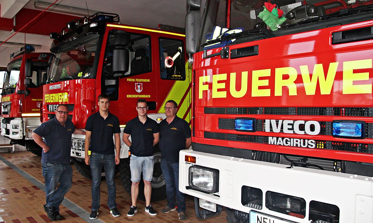Edgar Goss Sohn Torsten Goss Enkel Justin und Kevin Goss Freiwillige Feuerwehr Kirchenthumbach Bilder Jürgen Masching1