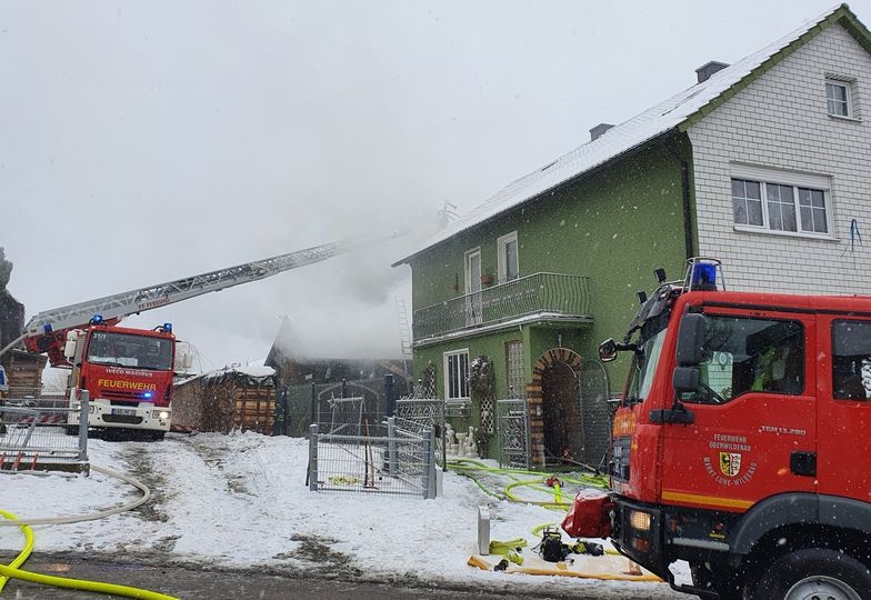 Einsatz Feuer Neudorf Feuerwehr Oberwildenau Facebookseite