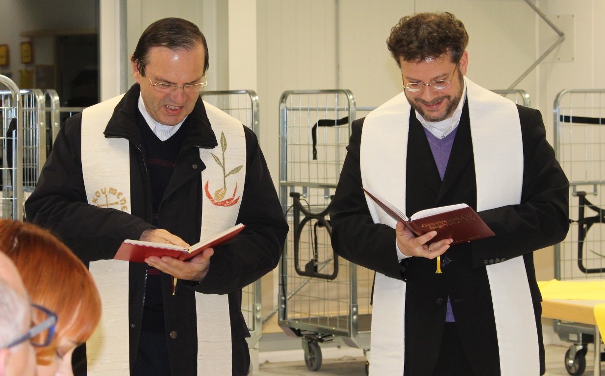 Einweihung Postgebäude Neuer Zustellstützpunkt Grafenwöhr, Pfarrer Berhard Müller, Dr. Andre Fischer