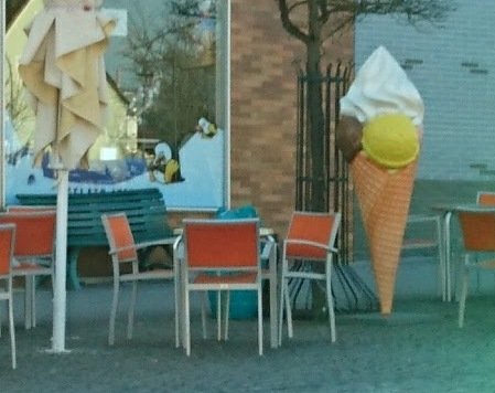 Eisdiele Grafenwöhr Eistüte Pinguino Eis