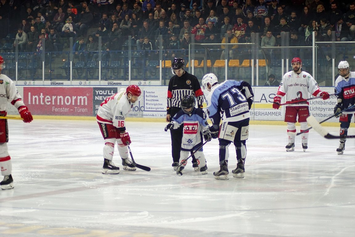Eishockey Blue Devils Weiden Saisonaus 01