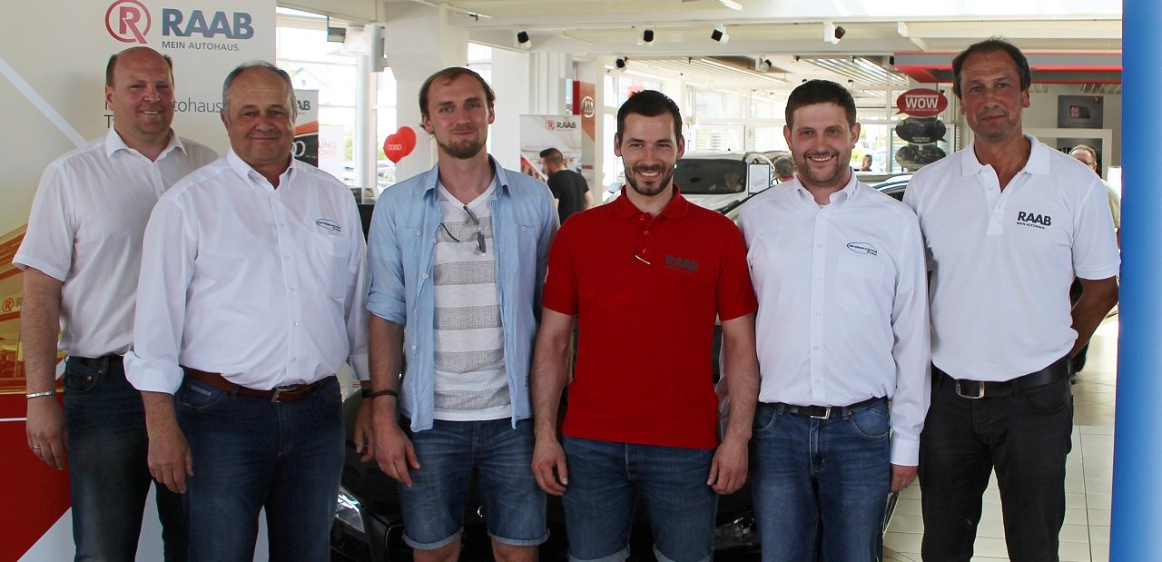 Eishockey, EV Weiden, Blue Devils, Wechsel, Goalie Johannes Wiedemann, Autohaus Raab