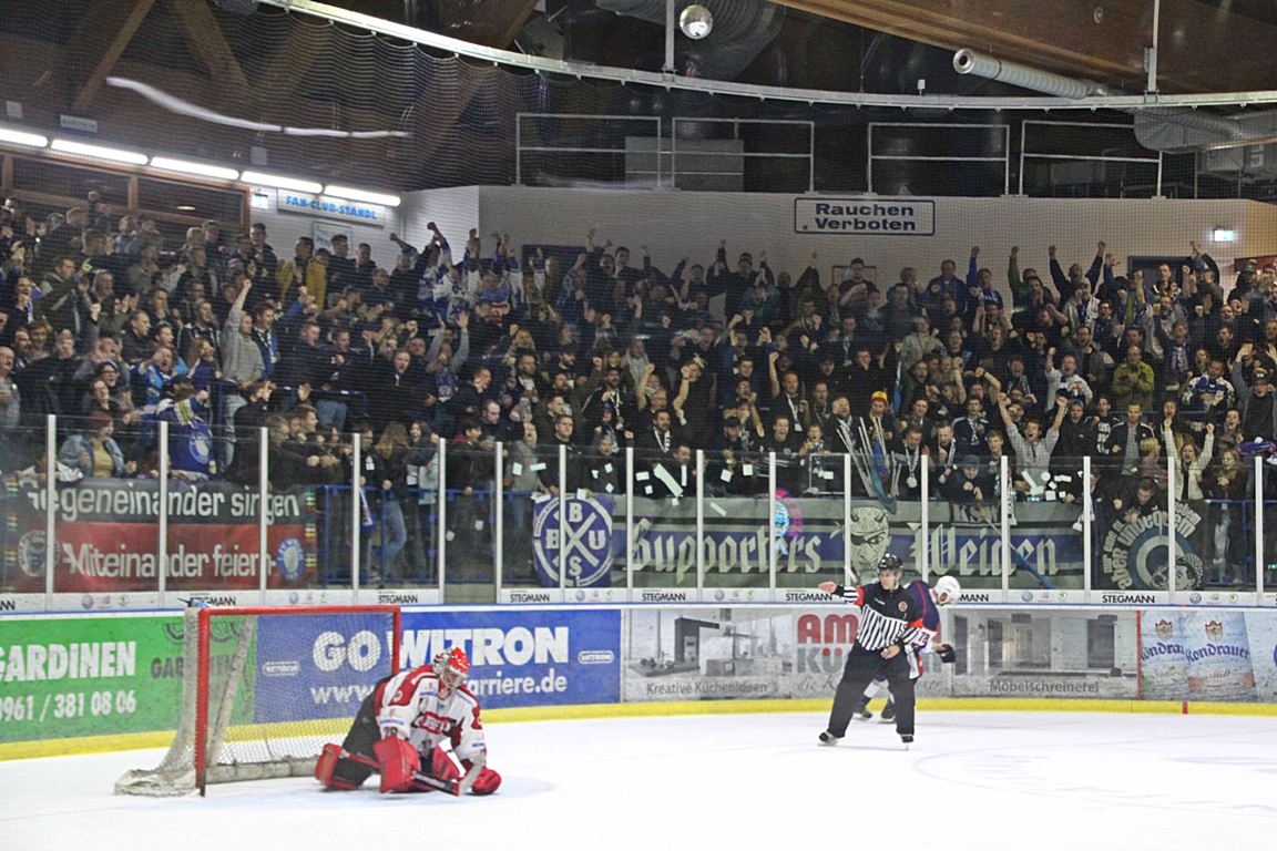 Eishockey Weiden Blue Devils Spiel gegen Memmingen 11