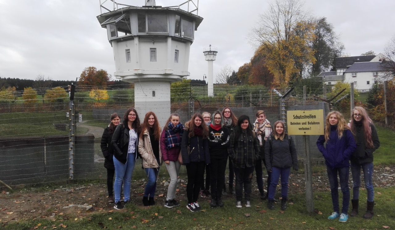 Elly-Heuss-Gymnasium, Mödlareuth, DDR