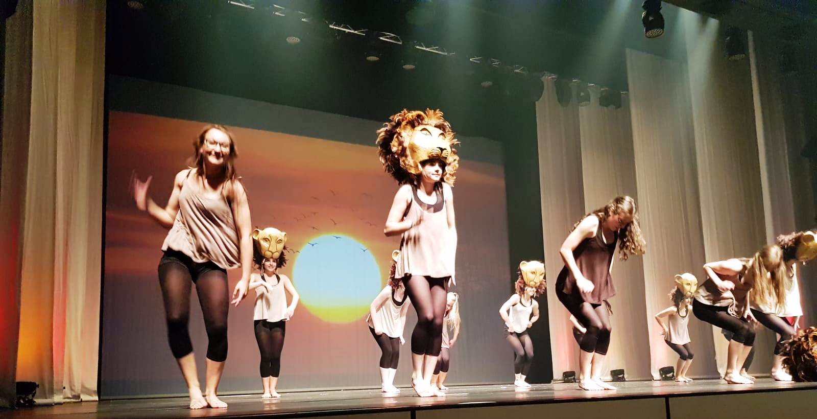 Elly tanzt 2018 Elly Heuss Gymnasium Yvonne (1)