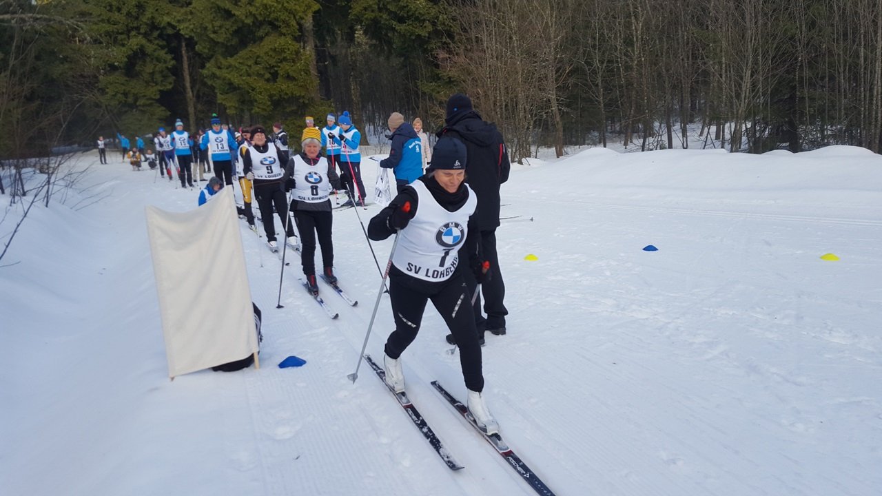 Elsbeth Angerer beim_Start, Bezirksmeisterschaft Ski