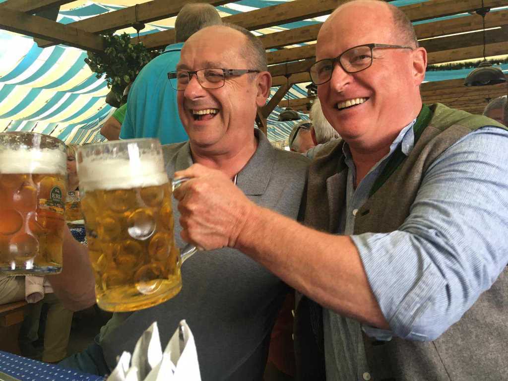 Erlbräu liefert Volksfeststimmung!