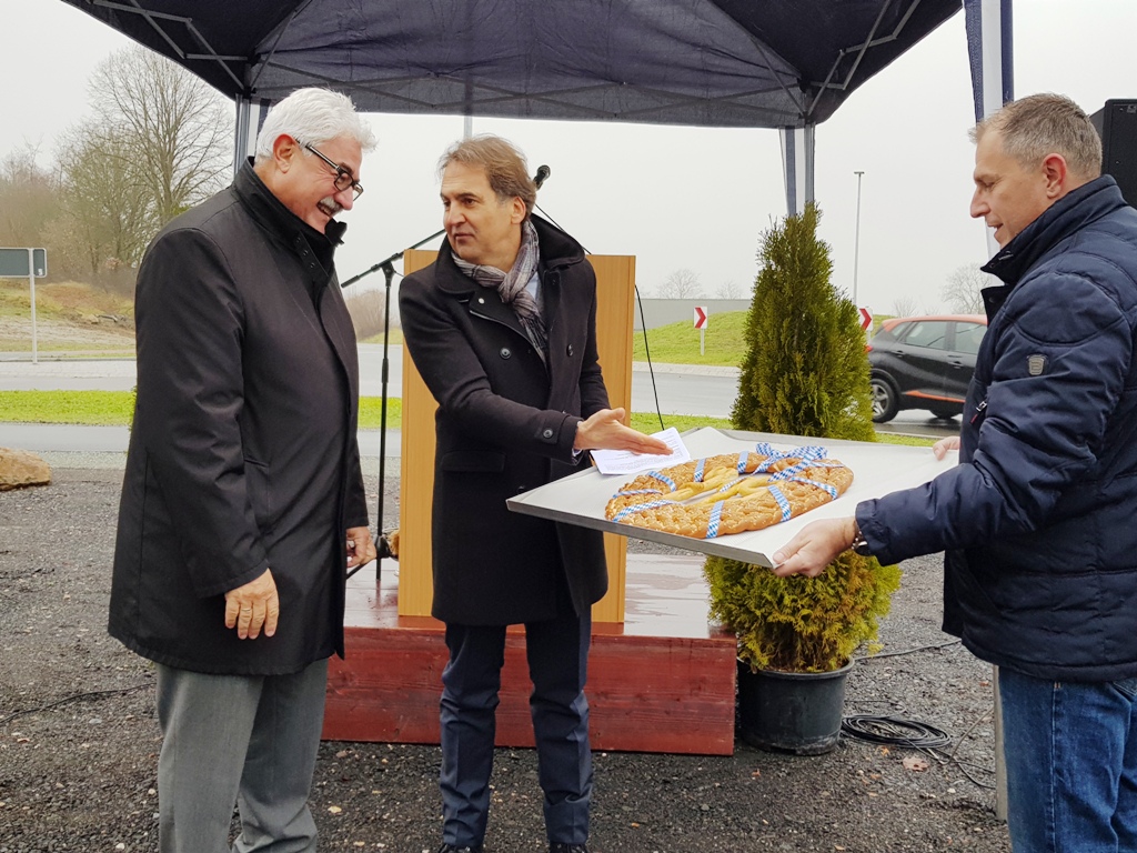 Eröffnung Kreisverkehr Radweg Baugebiet Neustadt (37)