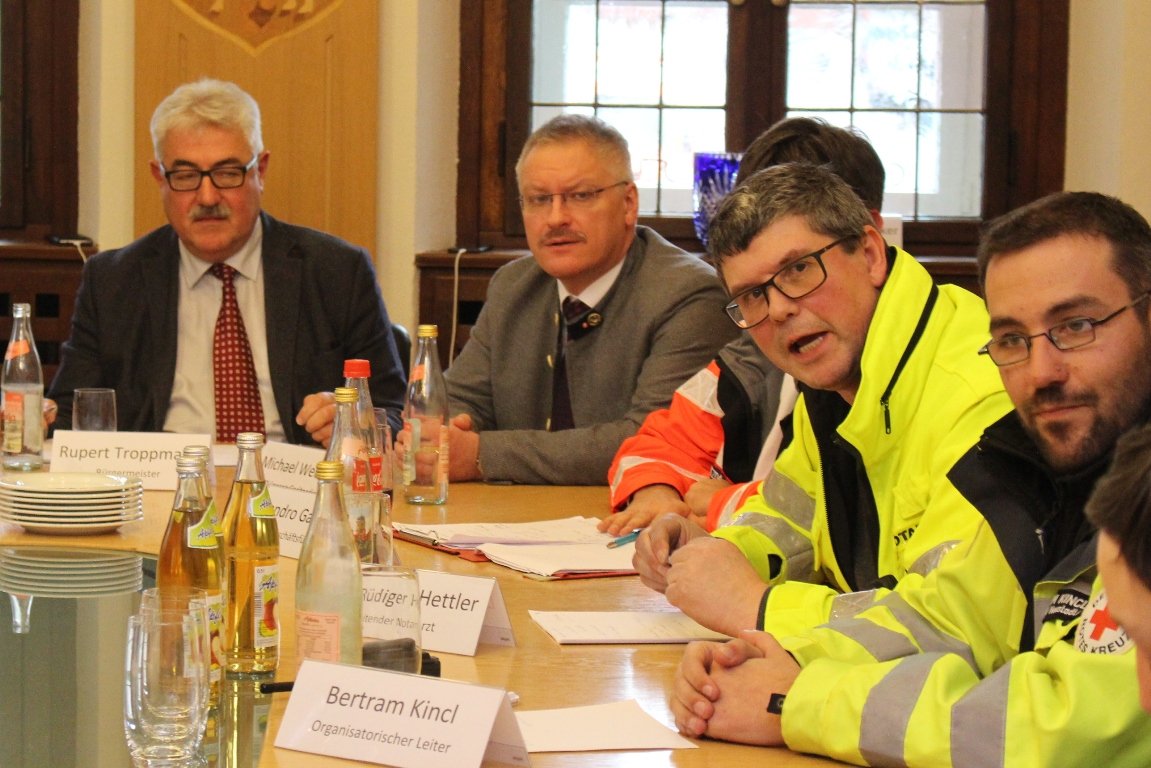Evakuierung Altenheim Neustadt St. Martin (14)