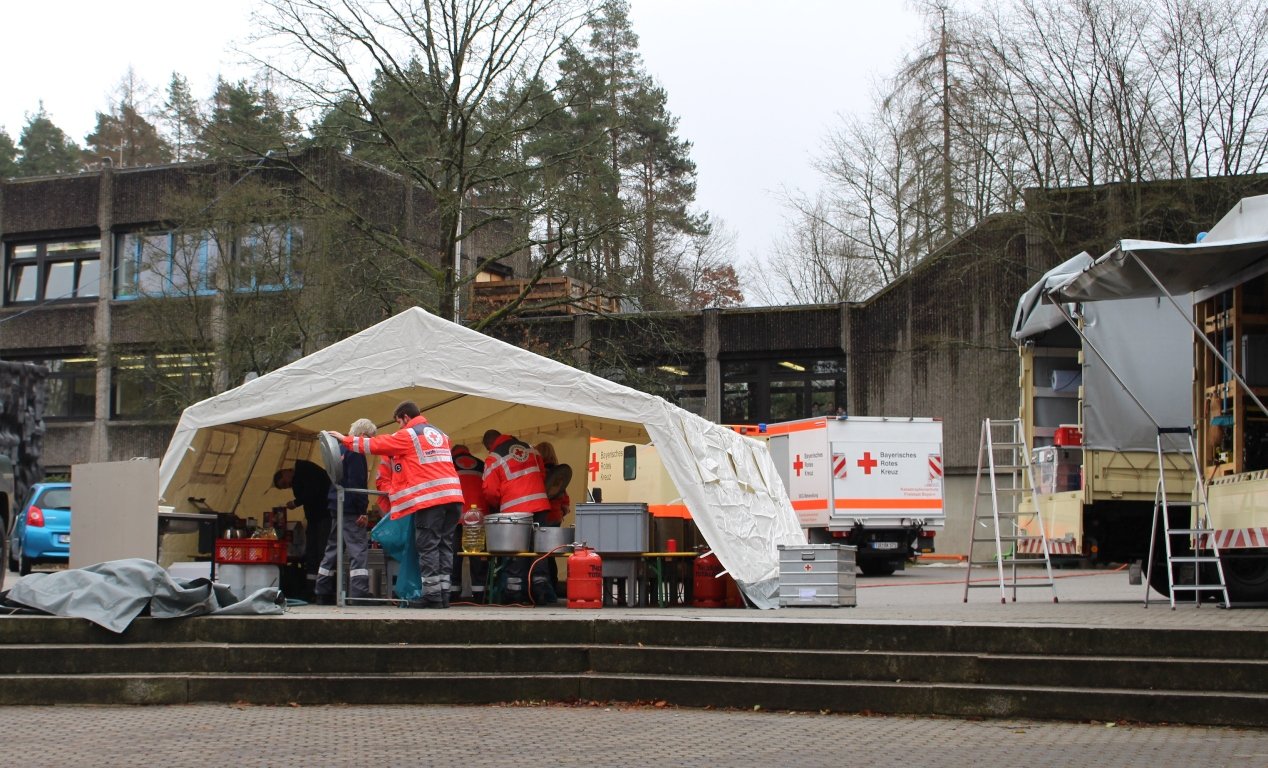 Evakuierung Altenheim Neustadt St. Martin (16)