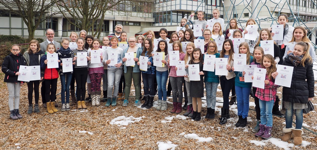 Elly-Heus-Gymnasium Weiden, Experimente