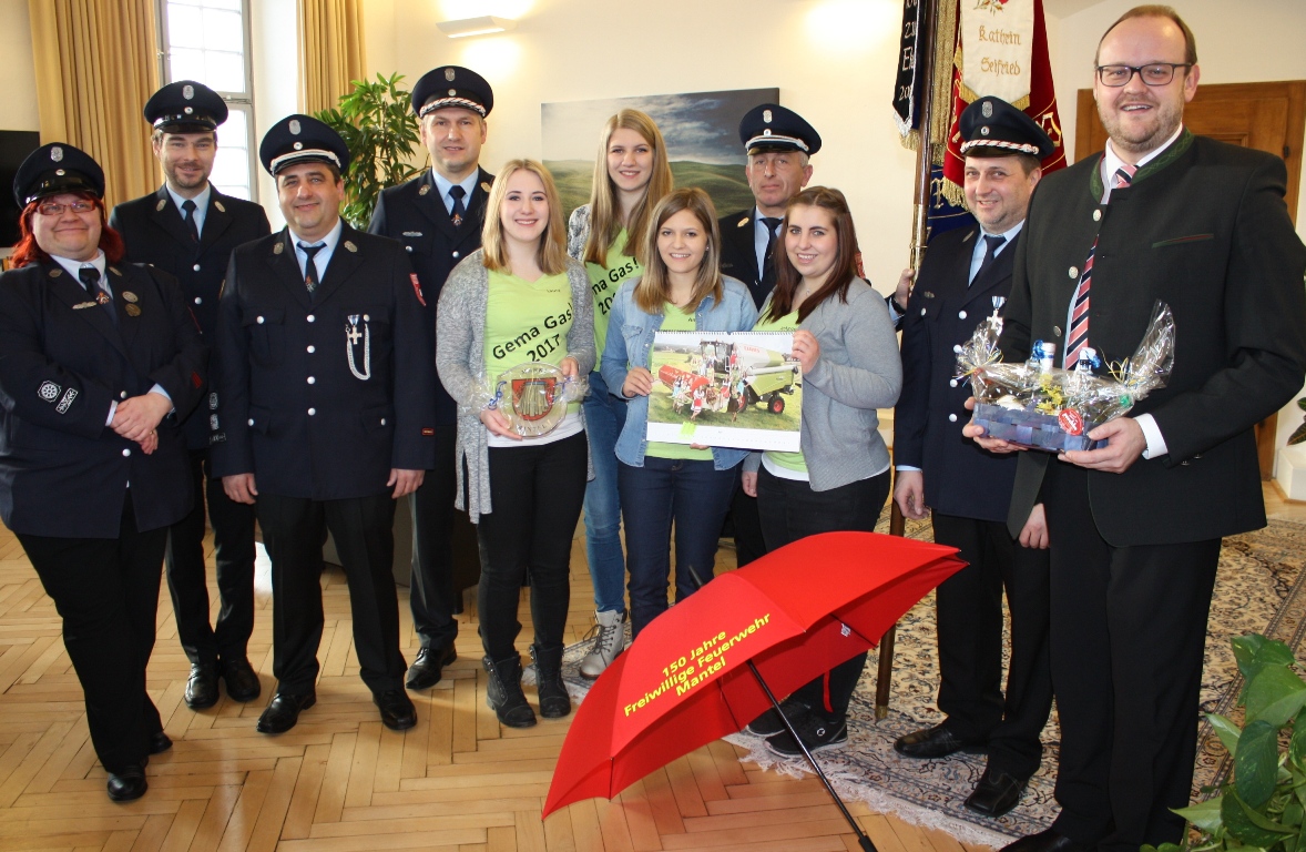 FFW Mantel Patenbitten Gruppenbild