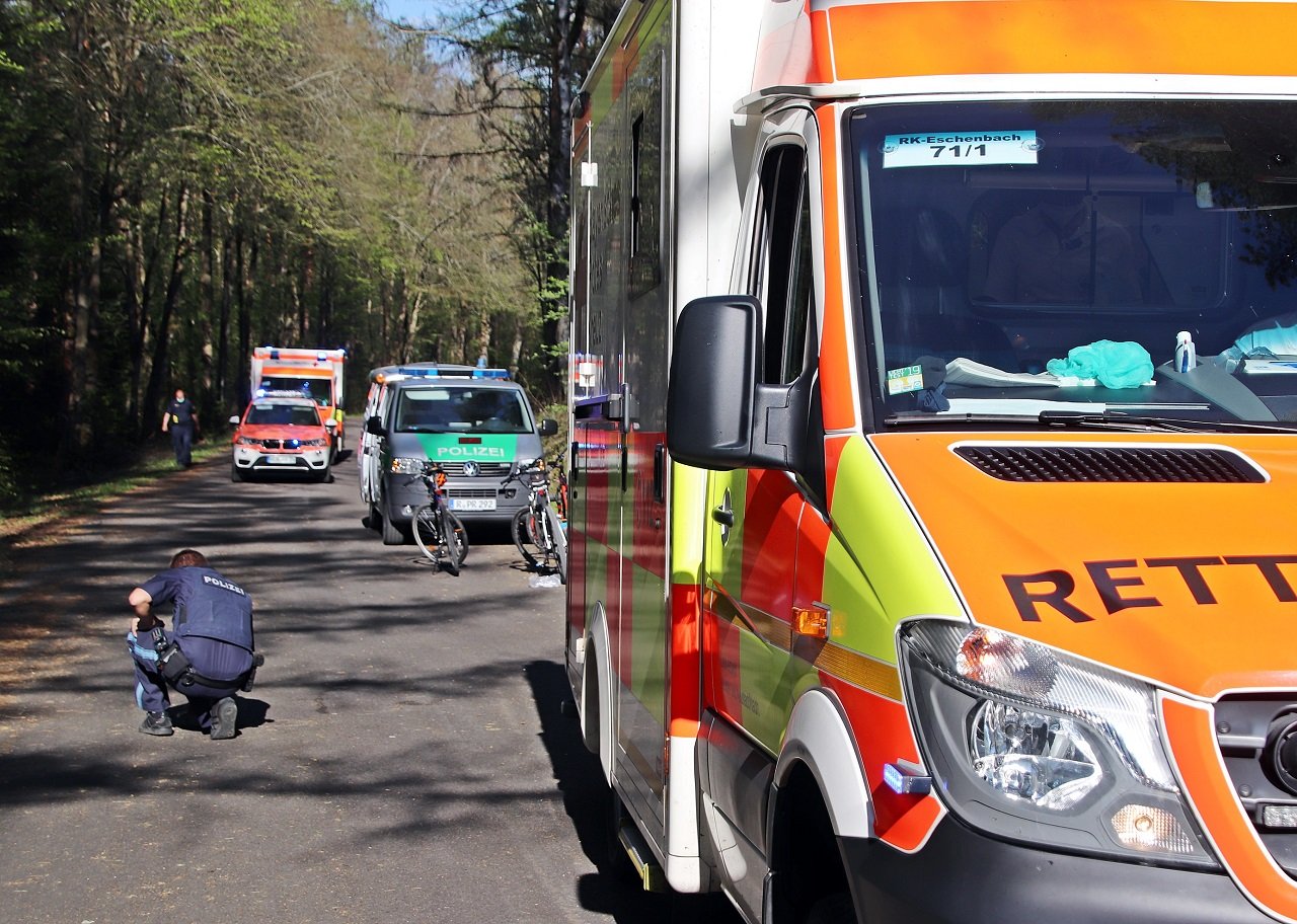 Fahrrad Rad fahren Tour Sonne schönes Wetter Unfall Wald Zusammenstoß Verletzt Krankenhaus Klinikum Polizei Rettungsdienst Bild Jürgen Masching3