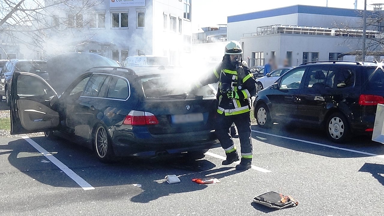 Fahrzeugbrand Eschenbach (4)