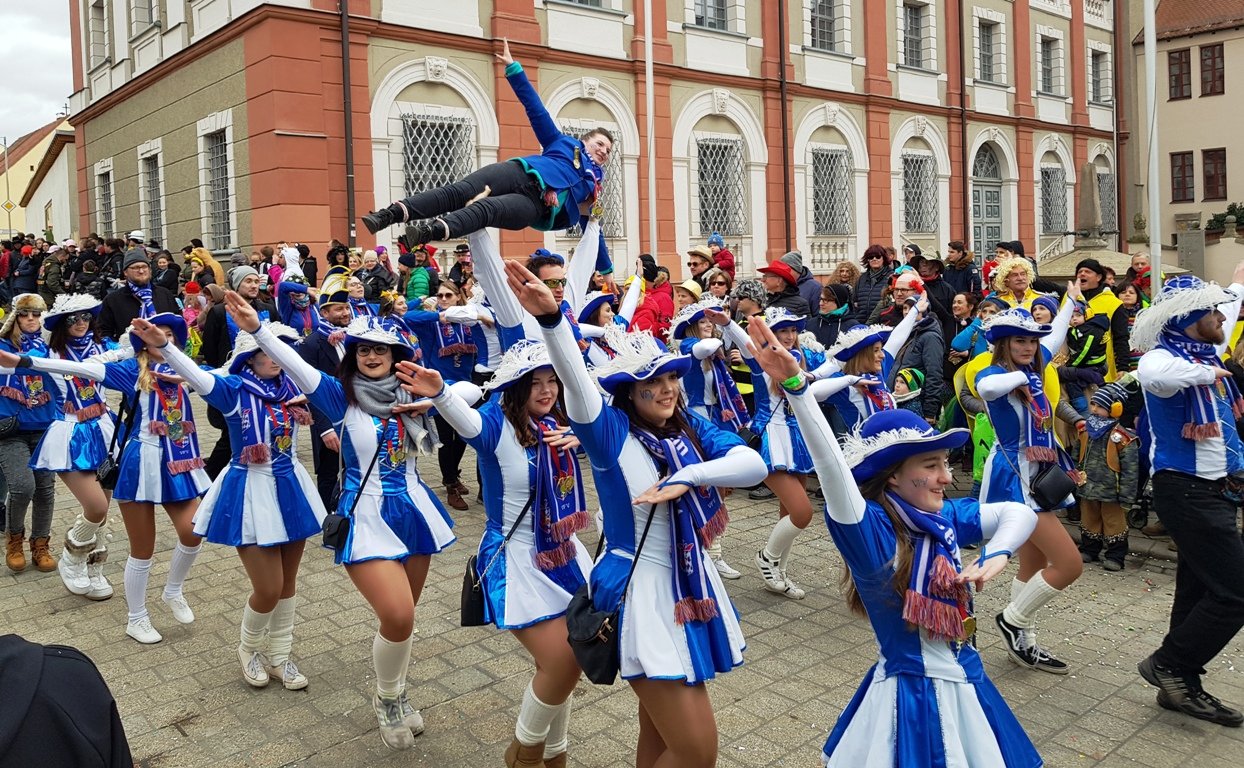 Faschingszug Neustadt 2019 (24)