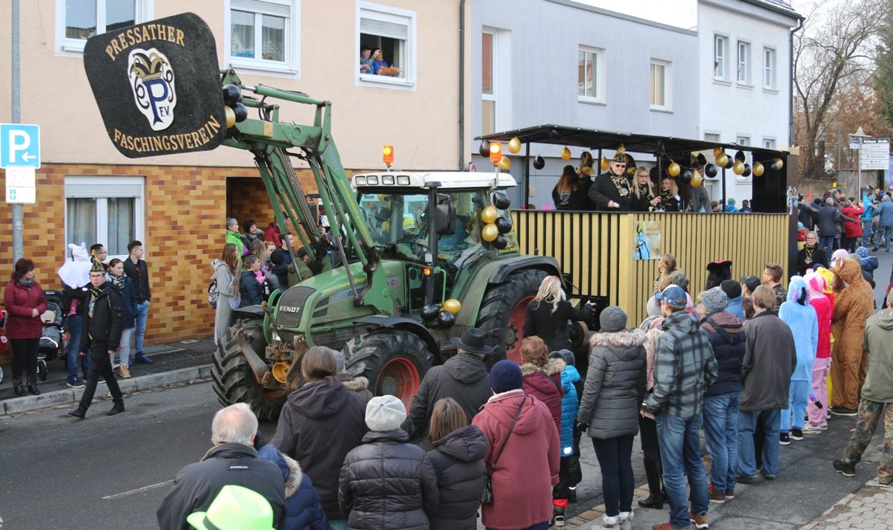 Faschingszug Pressath 2018 Bilder Fotos 03