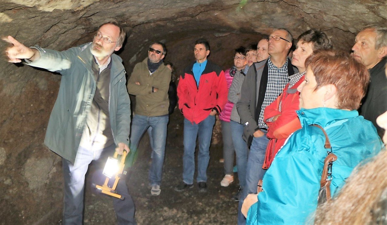 Felsenkeller Geotop Parkstein Vulkan Führung