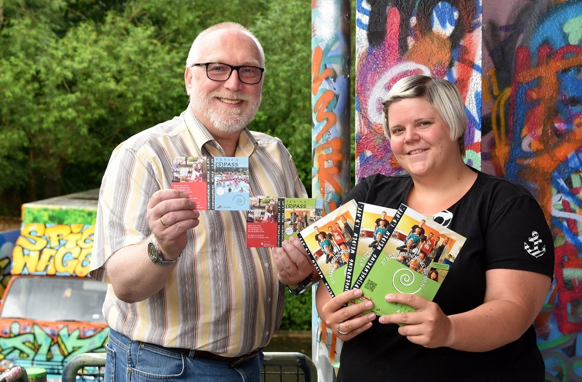 Ferienprogramm Weiden Spielwagen Weiden Programm für Kinder Ewald Zenger und Katharina Glaser