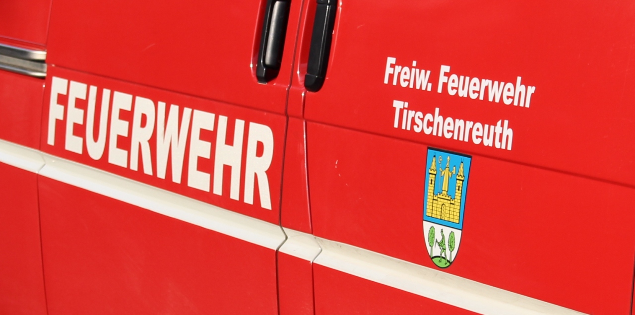 Feuerwehr Tirschenreuth, Blaulicht, Polizei, Symbolbild1