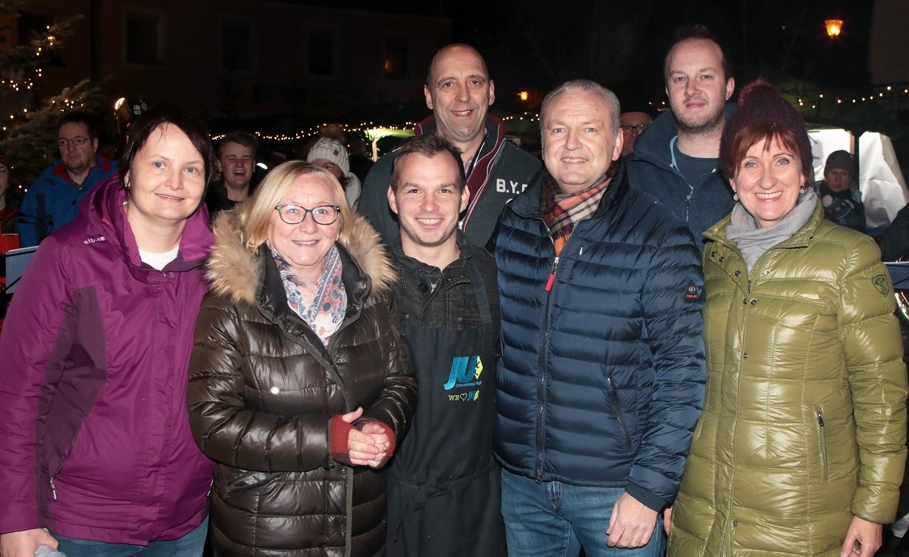 Floss_Frauen Union_Adventsmarkt_1