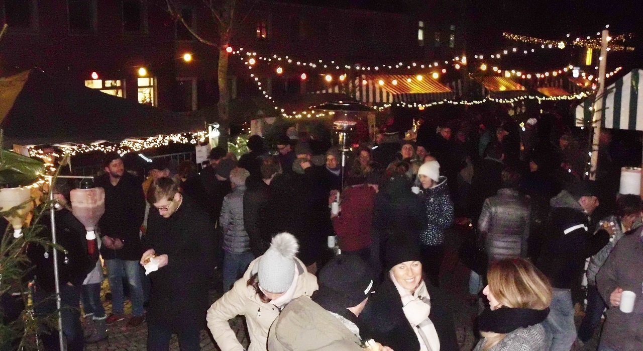 Floss_Frauen Union_Adventsmarkt_6