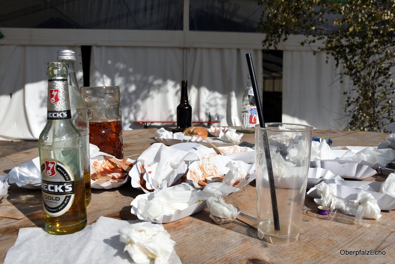 Flosser Kirwa Aufräumen 1