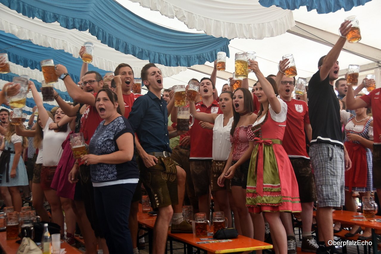 Flosser Kirwa Montag Frühschoppen 11