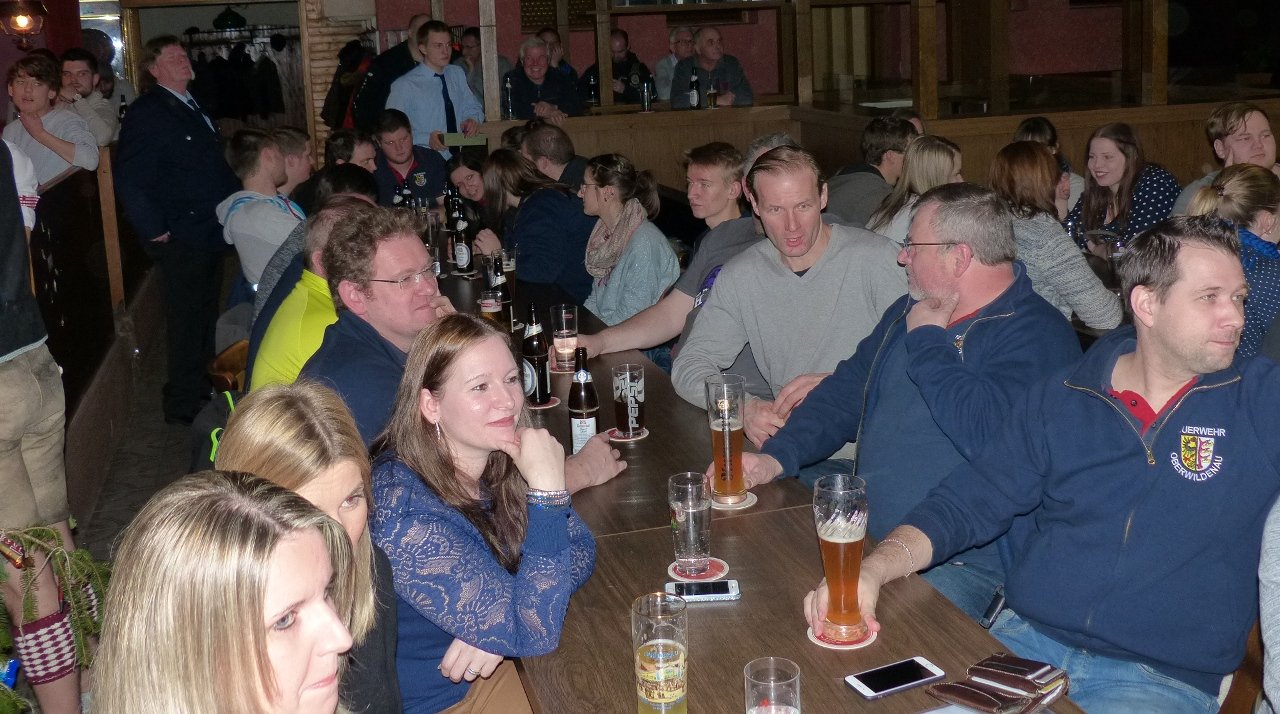 Freiwillige Feuerwehr Neudorf Luhe Oberwildenau Christbaumversteigerung Bilder Hans Meißner4